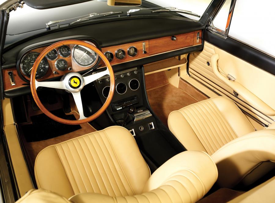  Ferrari 330 GTS 1967 года  (фото 93 из 102)